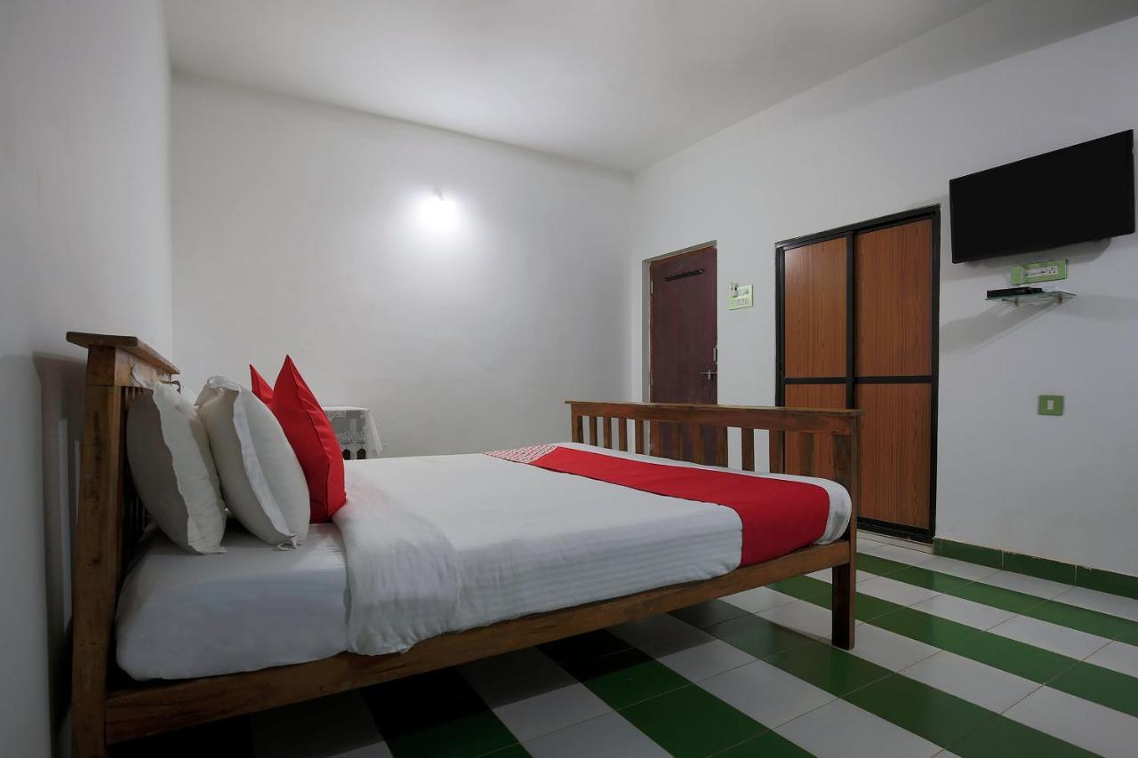 Braganza Guest House Baga Exterior photo