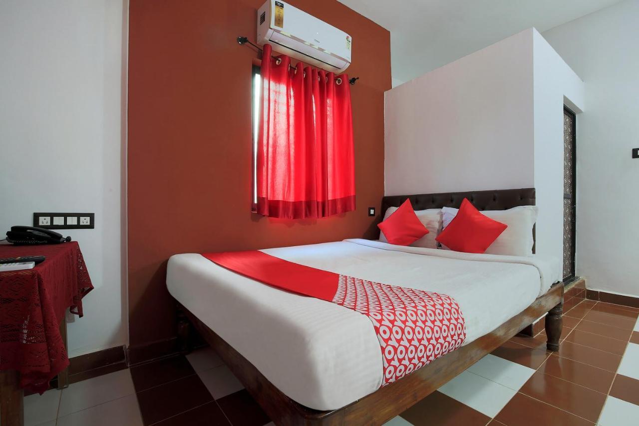 Braganza Guest House Baga Exterior photo