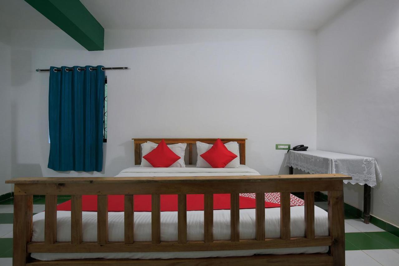 Braganza Guest House Baga Exterior photo